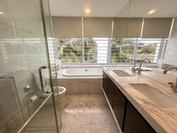 Ocean 8 (D4), Terrace #577770011